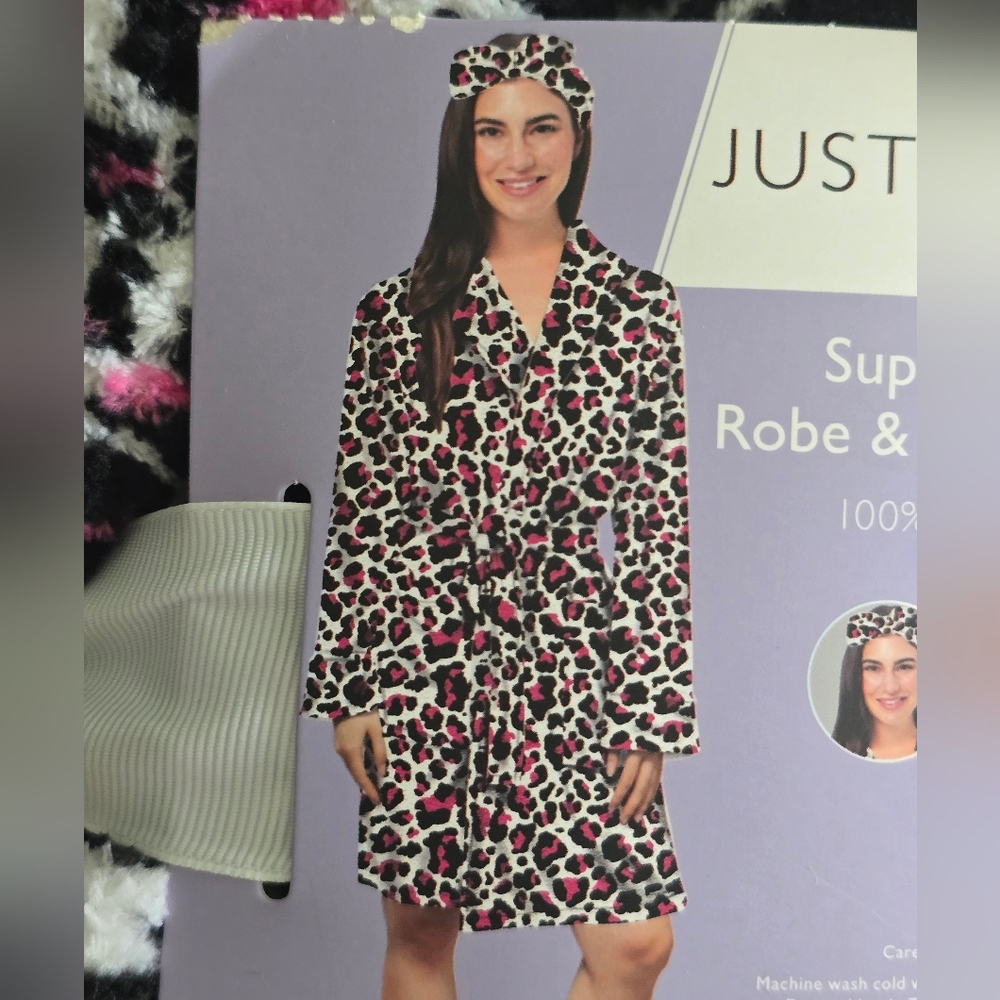 Cheetah Leopard Animal Print 2 Piece Set Robe & Head Band NWT